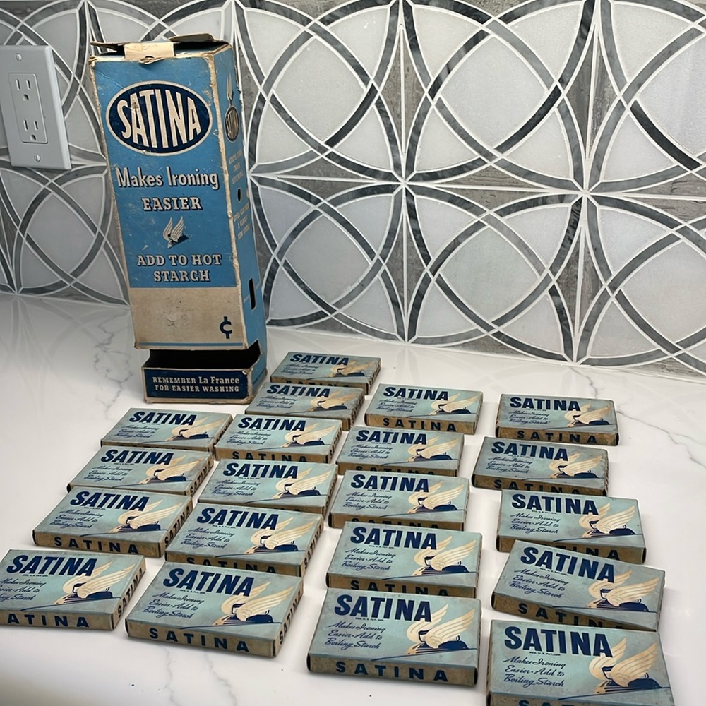 Vintage Satina hot starch general store display dispenser.